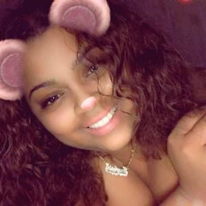 Meet your Posher, Isa